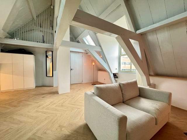 Loft aan Hoogt 21, Dordrecht - Te Huur