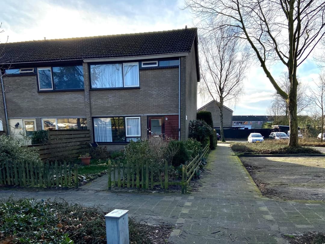Hoekwoning Paardendreef 39, Noordwolde - For Rent