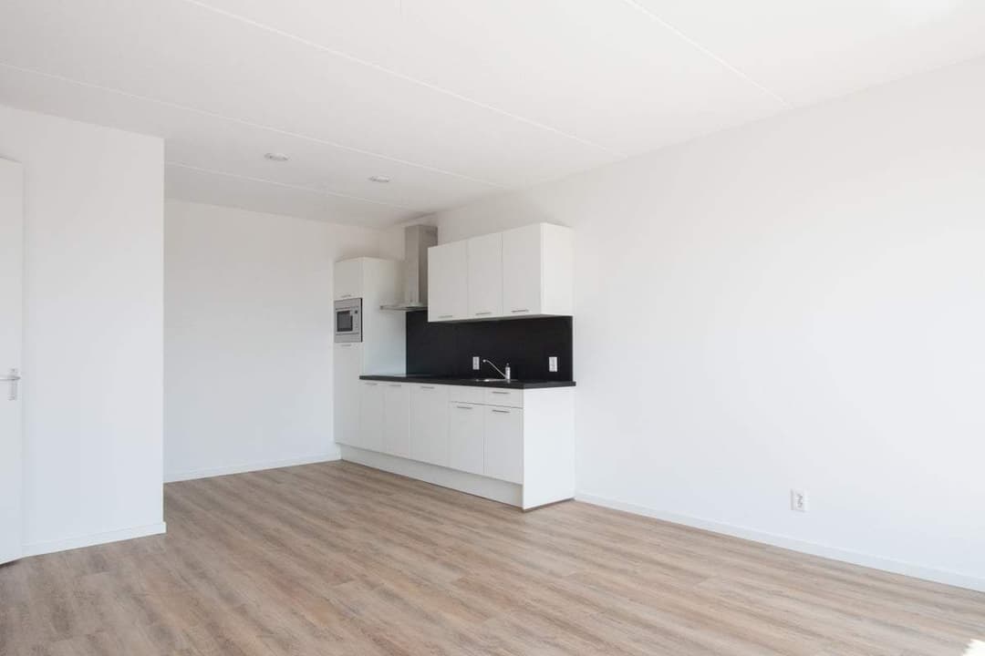 Flat Jan Luykenlaan, Harderwijk - For Rent