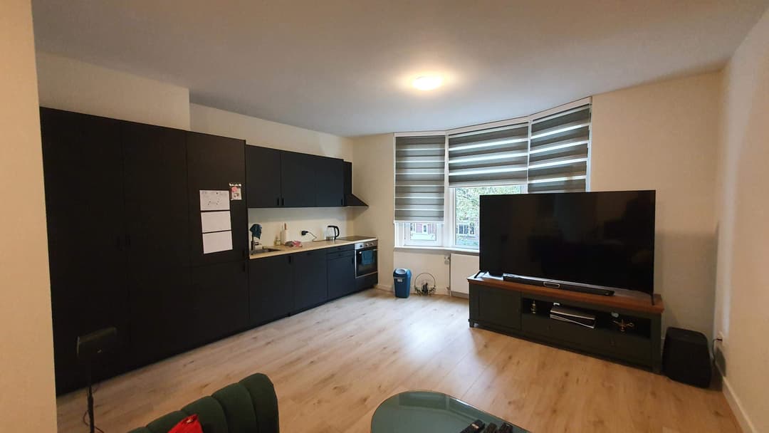 Furnished Room for Rent on Groene Hilledijk, Rotterdam