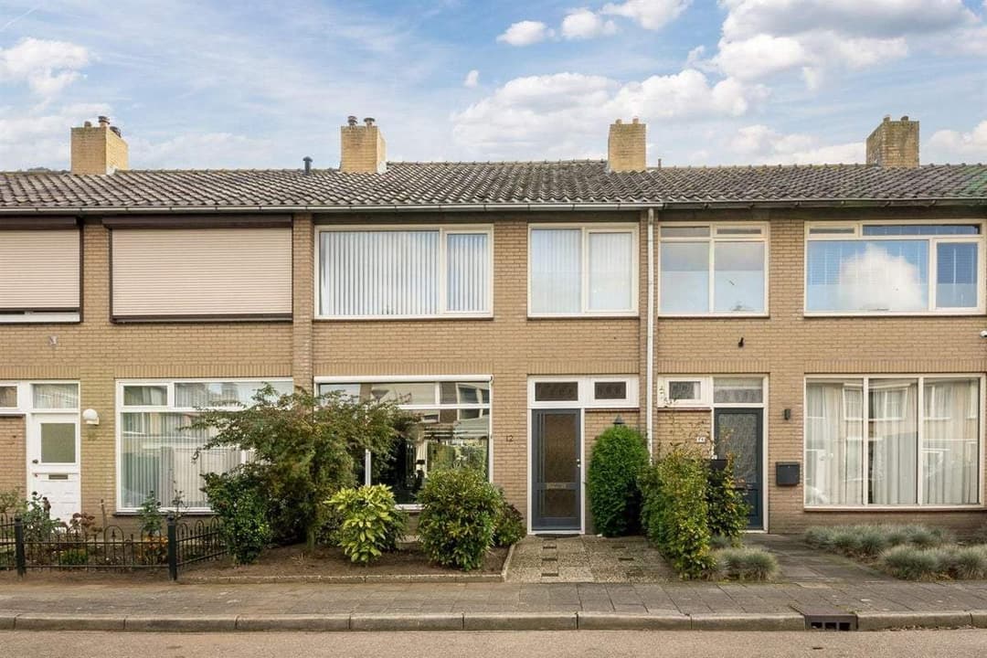 Terraced House Aert van Nesstraat, Veghel - For Rent