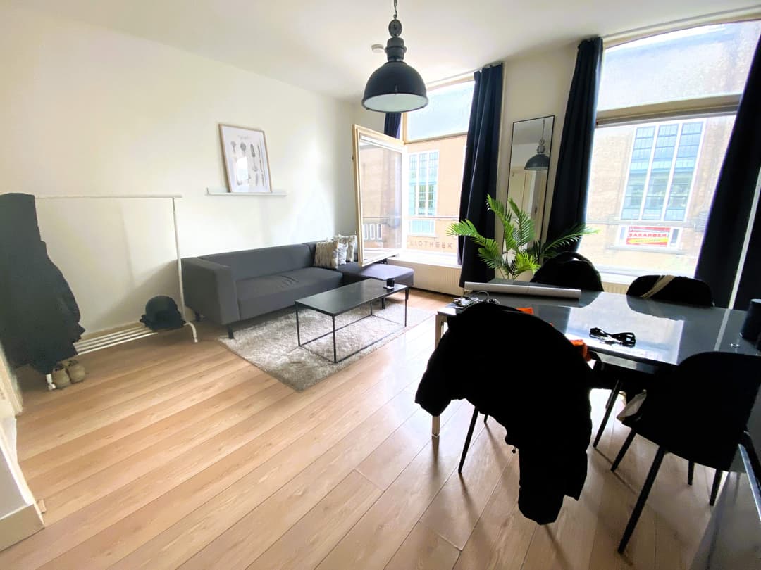 2-Room Apartment Bilderdijkstraat, The Hague - For Rent