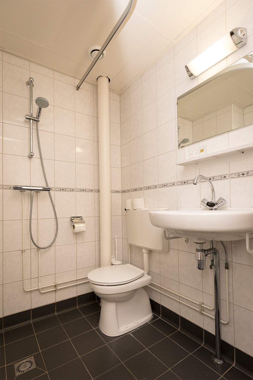 Habitación amueblada Boulevard 1945, Enschede - En alquiler