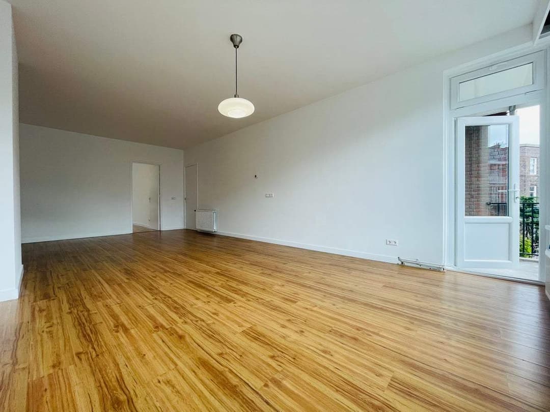 Flat Juliana van Stolberglaan, Den Haag - For Rent