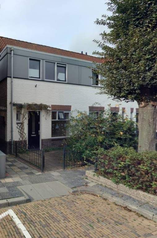 Eengezinswoning van Blommesteinstraat, Kampen - Te huur