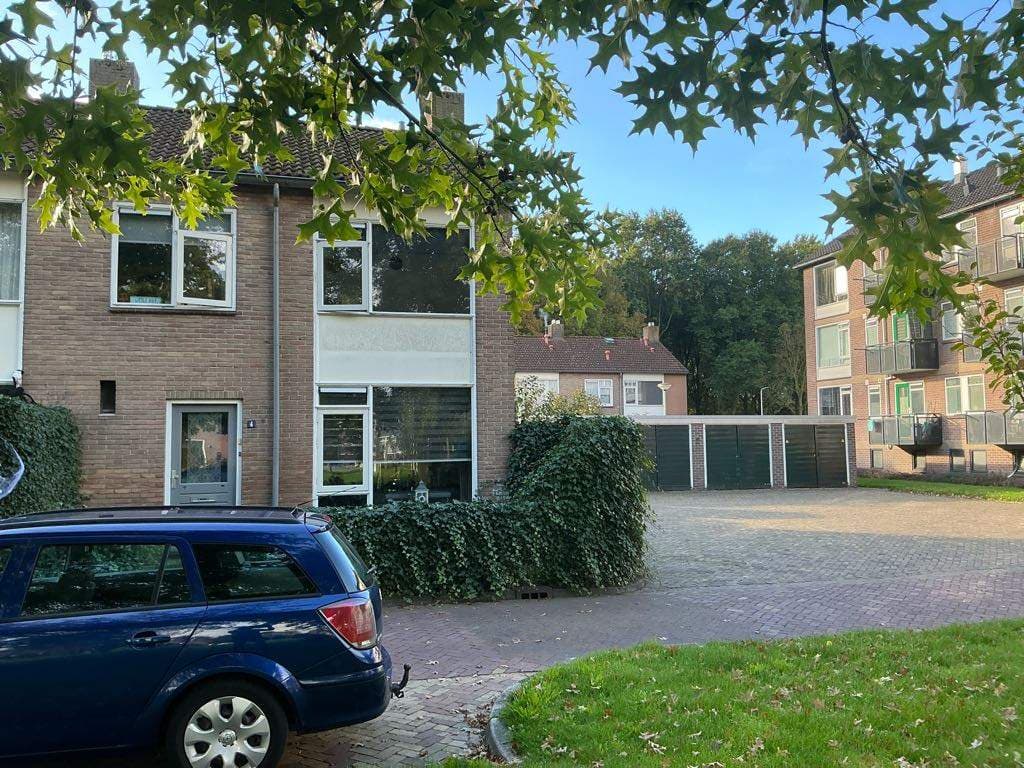 Hoekwoning aan Narcisstraat 4, Hoogeveen - Te huur