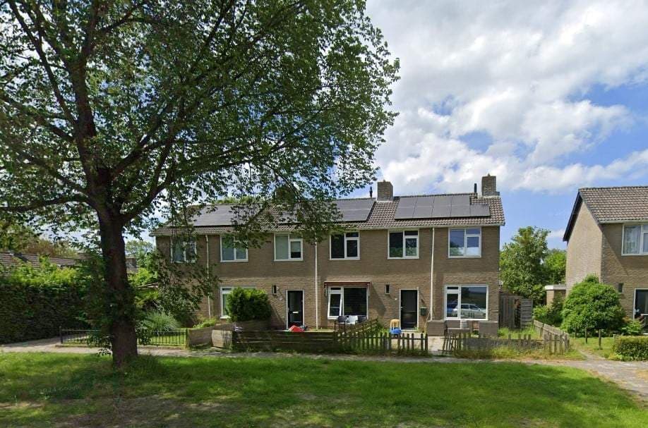 Corner House at Lege Hearewei 70, Hijum - For Rent