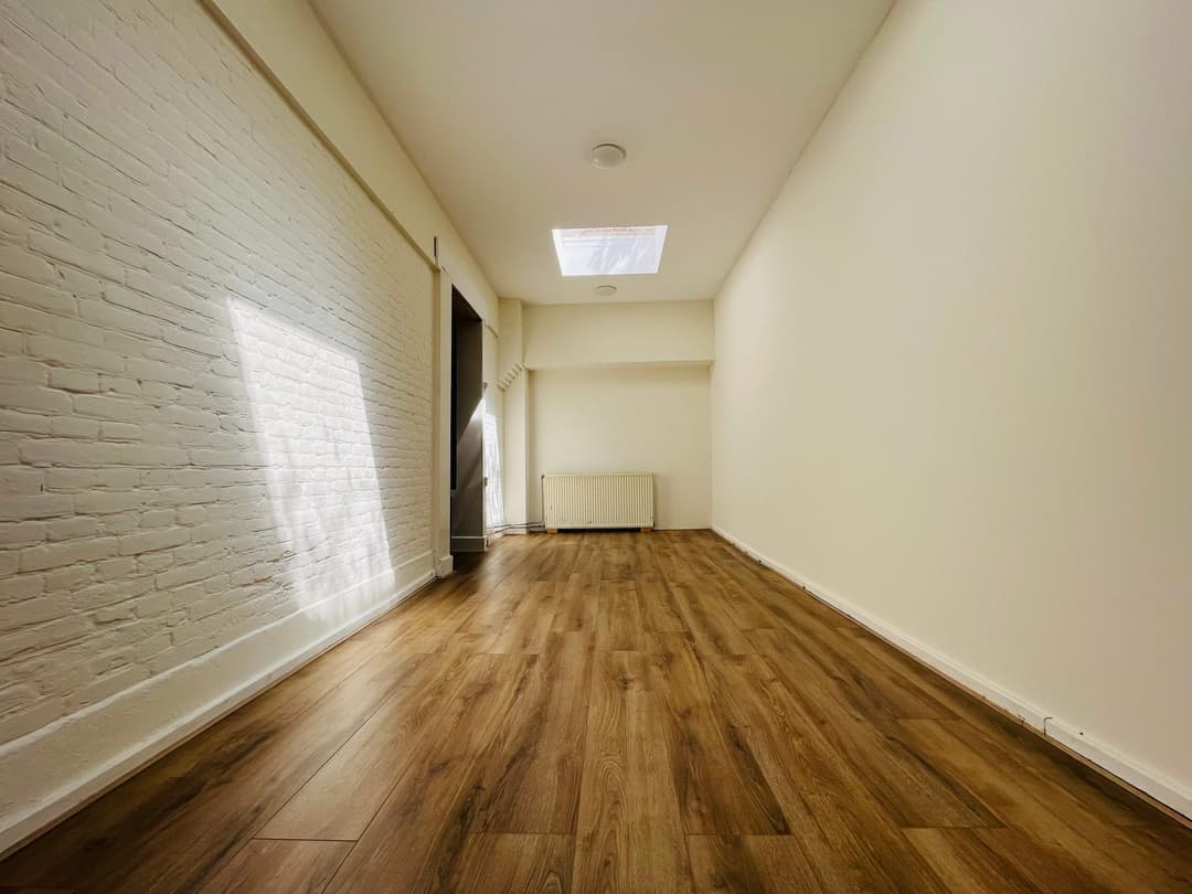 3-Room Apartment Regentesselaan, The Hague - For Rent