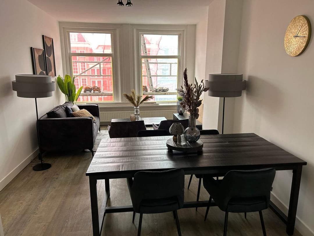 Flat Botermarkt, Leiden - For Rent