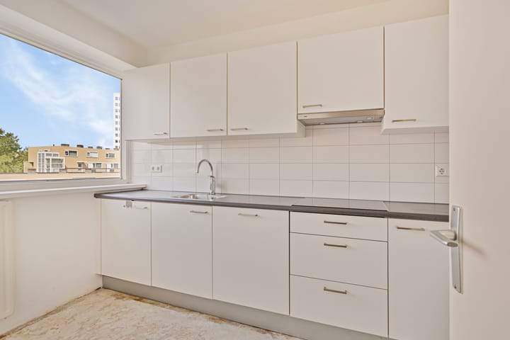 4-Room Apartment at Rivierweg, Capelle aan den IJssel - For Rent