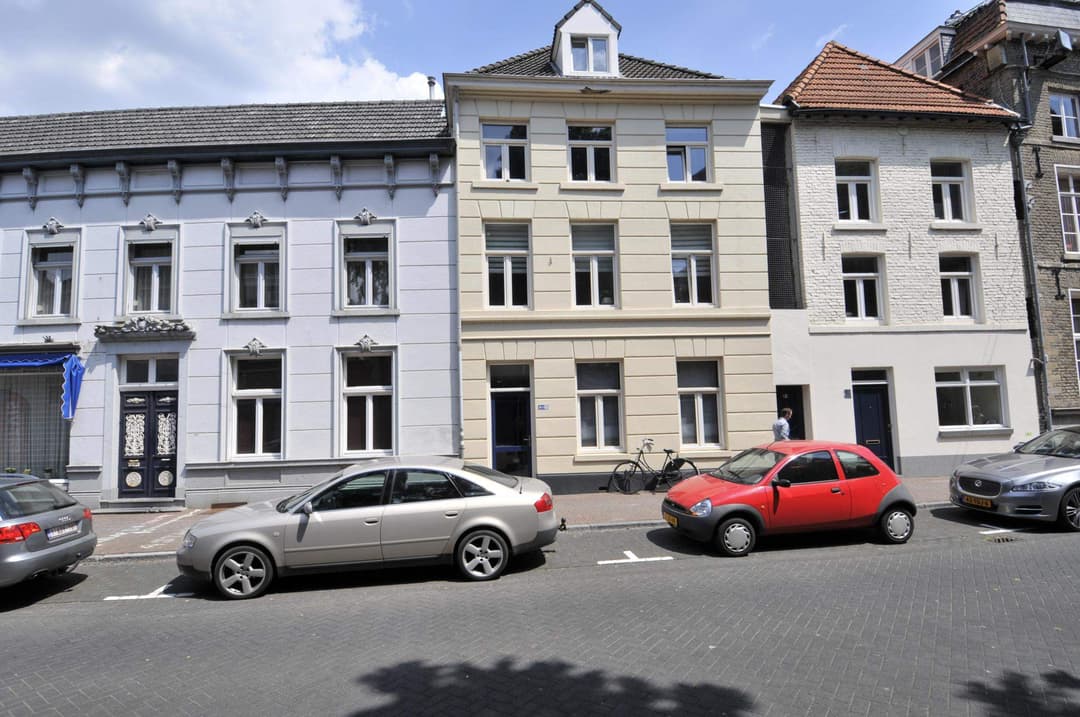 Appartement Minderbroedersstraat, Roermond - À louer