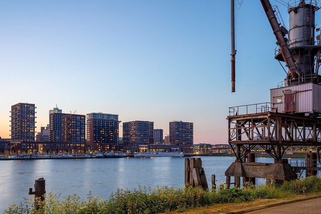 Appartement Brede Hilledijk 258, Rotterdam - Te Huur