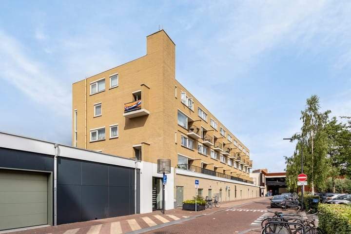 Maisonette Appartement Steenloperstraat, Capelle aan den IJssel - Te Huur
