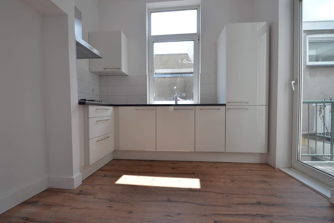 Maisonette Apartment Paul Krugerlaan, Den Haag - For Rent