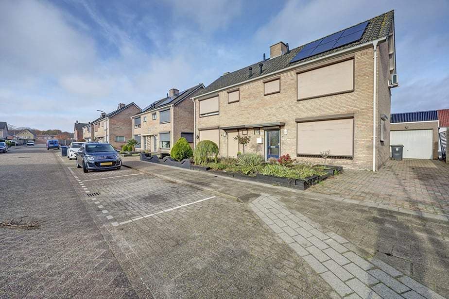 Beethovenstraat 31, St. Willebrord - For Rent