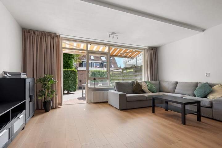 Family Home at Marketentster, Amstelveen - For Rent