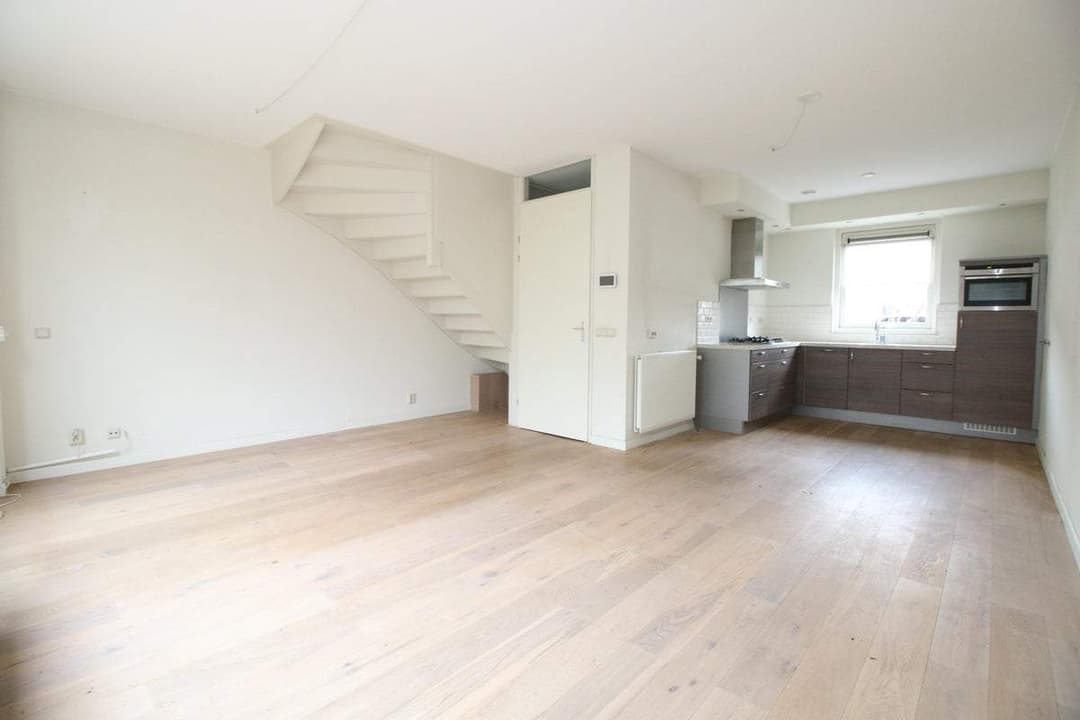 House Steur, Hendrik-Ido-Ambacht - For Rent