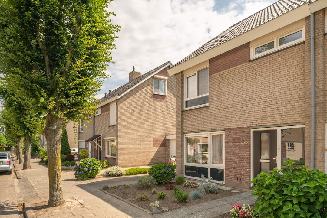 Saksen Weimarstraat 10, Weert - Doppelhaushälfte