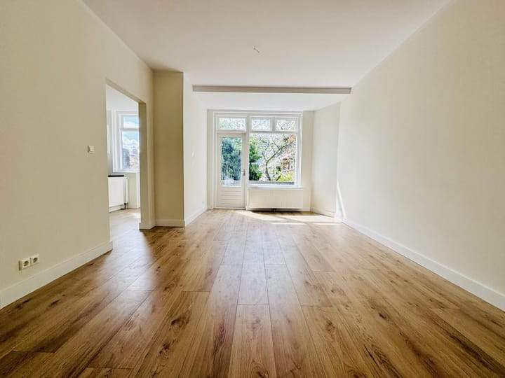 Doppel-Obergeschosswohnung in der Appelstraat, Den Haag - Zu Vermieten