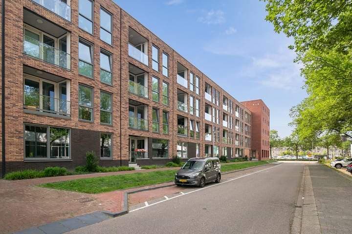 Apartment Toon Dupuisstraat, Purmerend - For Rent