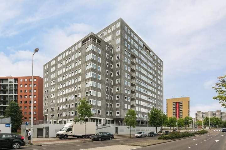 Pompenburg 358, Rotterdam - 3-Raum-Wohnung im 9. Stock