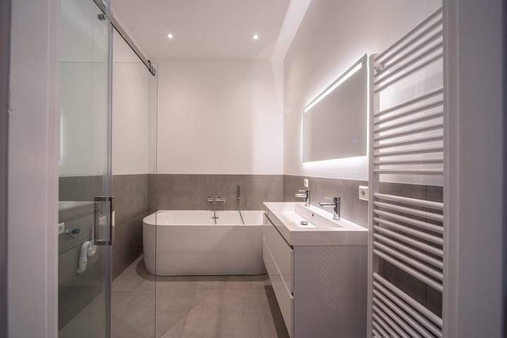 3-Room Apartment at Regentesselaan, The Hague - For Rent