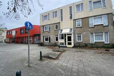 Portiekwoning Jacob Jordaensstraat, Den Haag - For Rent