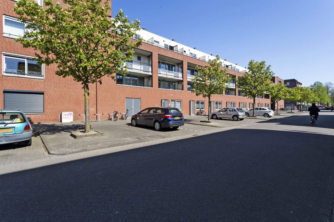 Student Room Middellaan, Breda - For Rent