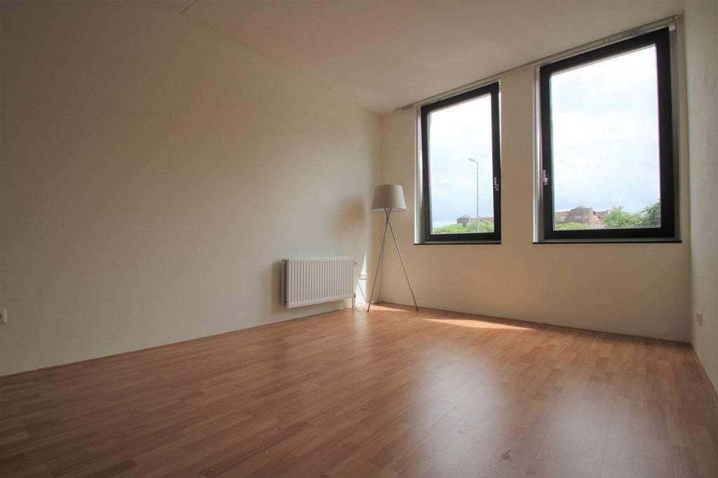 Flat Beukelsdijk, Rotterdam - For Rent