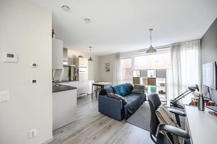 Apartamento Galería Makelaarstraat, Almere Centrum - En Alquiler