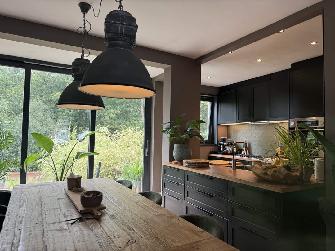 Rijtjeshuis Zestienhovensekade, Rotterdam - À Louer