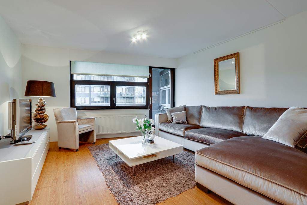 Flat Ladogameerhof 258, Amsterdam - For Rent