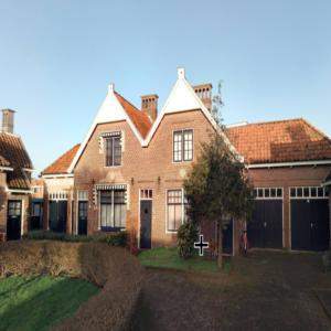 3-slaapkamerwoning met tuin, Venenlaan 73, Hoorn - Te huur
