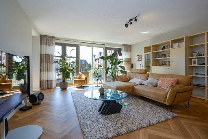 Flat Engelenburg 6, Oegstgeest - Zur Miete