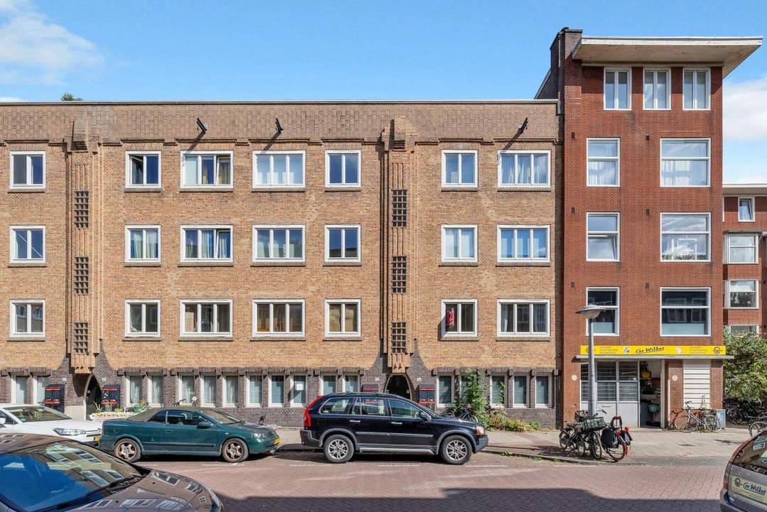 Flat Bloys van Treslongstraat, Amsterdam - For Rent