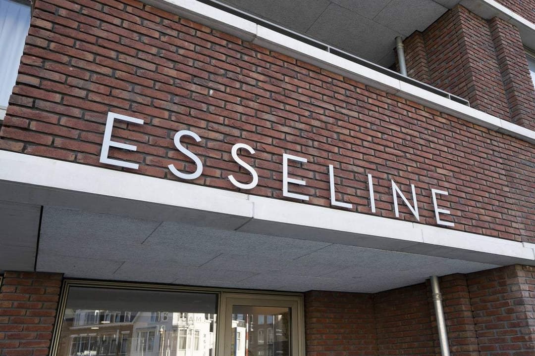 Maisonette Apartment Badhuisweg, Den Haag - For Rent