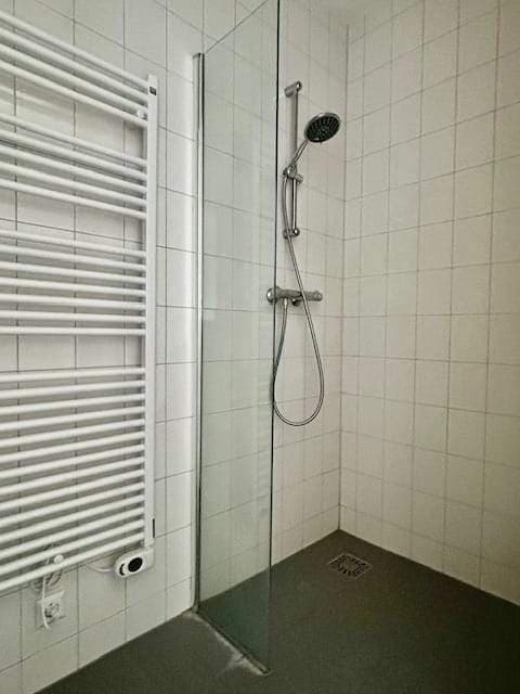 Drie-kamerappartement aan Aalscholverpad 73, Amersfoort - Te huur