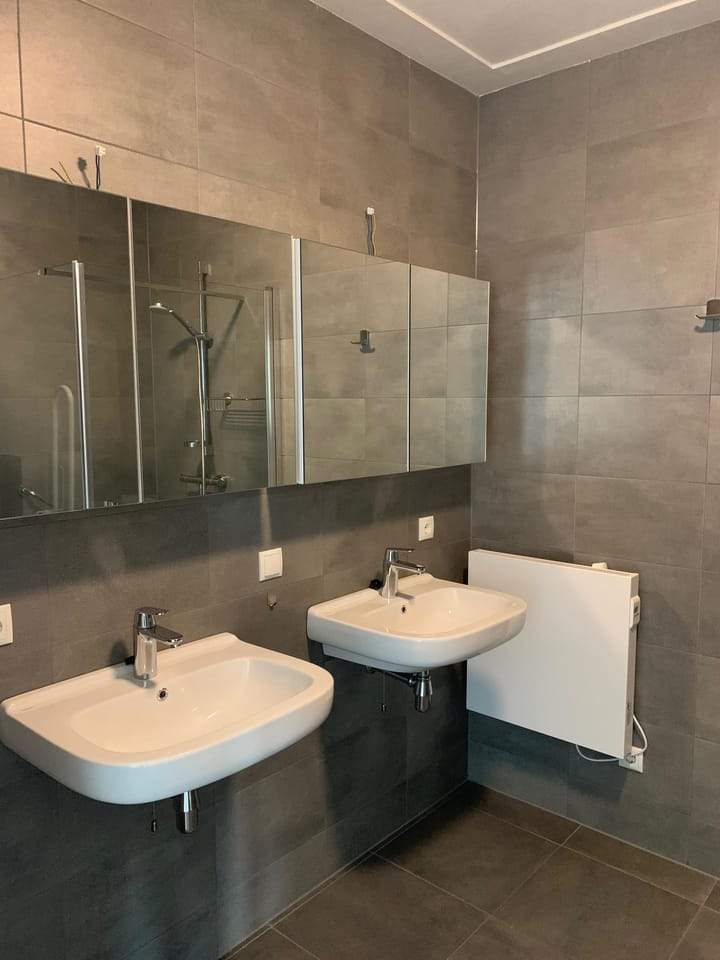 Vier-kamer appartement aan Eikenburg 1, Eersel - Te Huur