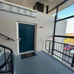 Jeugdappartement op de tweede verdieping, Bovenkarspel - Te huur