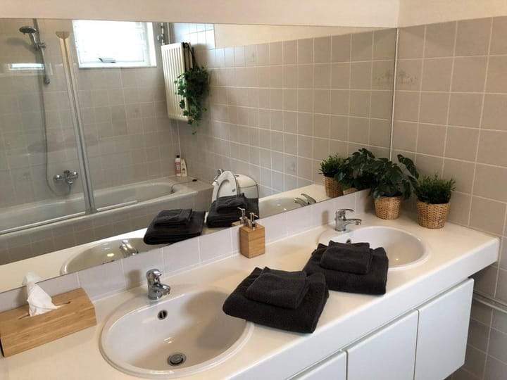 Bremlaan 181, Nieuw-Loosdrecht — Casa adosada