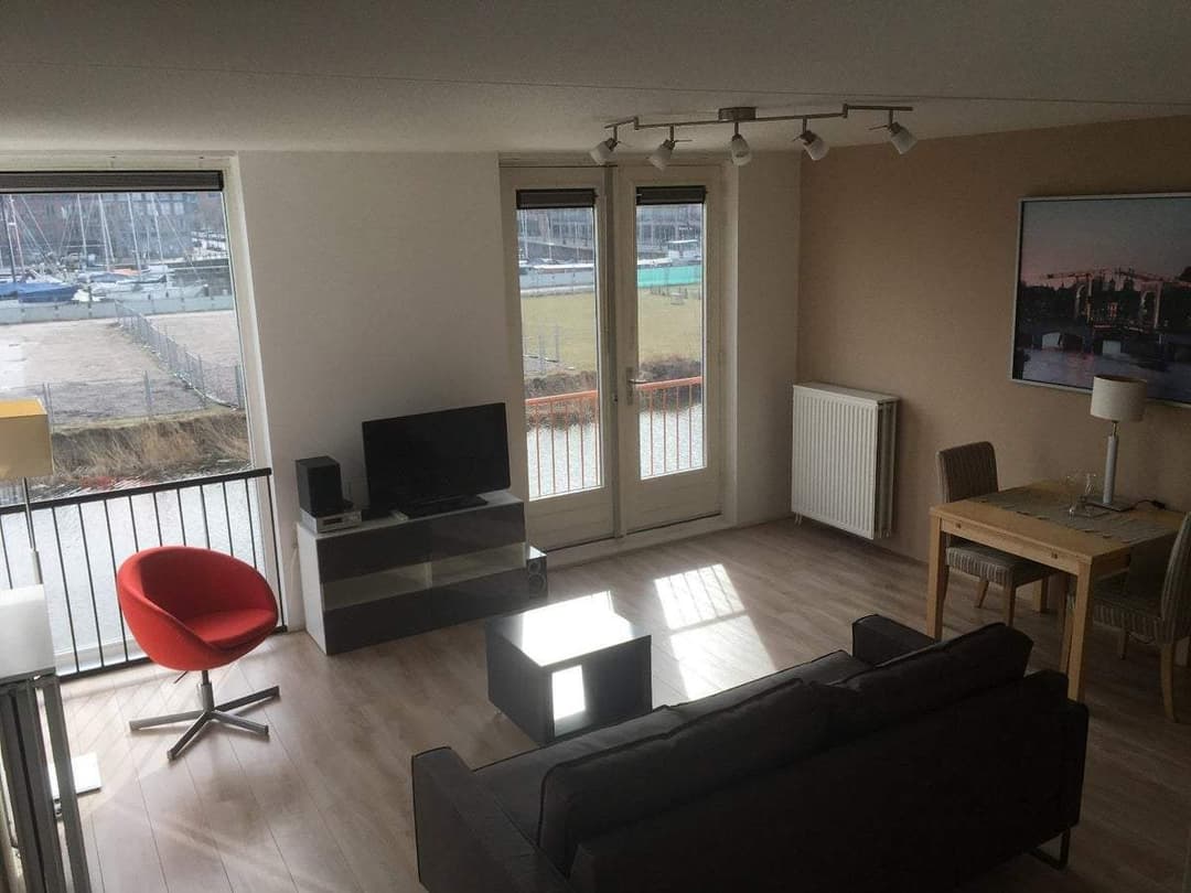Appartement Theo Frenkelhof, Amsterdam - Te Huur