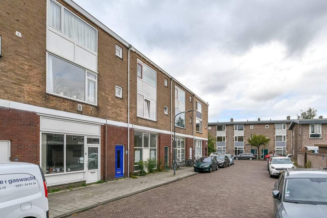 Flat Geertruida Carelsenstraat, Haarlem - For Rent