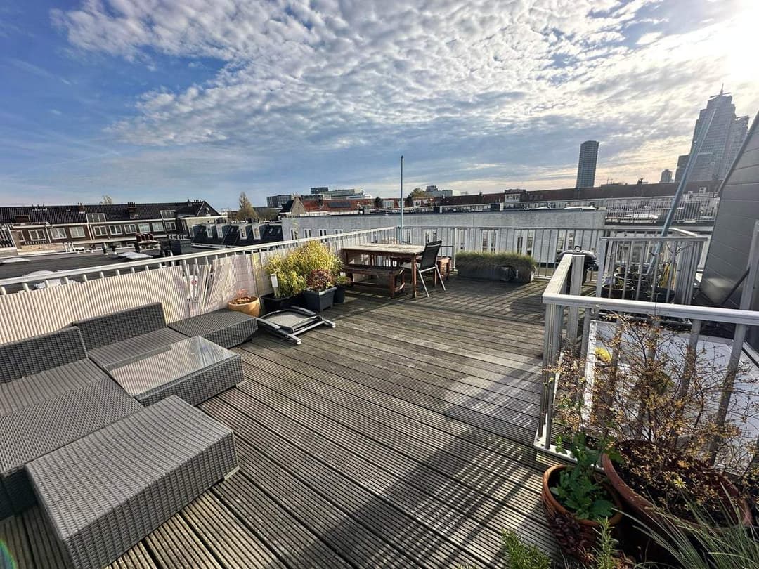 Maisonette Flat Overamstelstraat, Amsterdam - For Rent