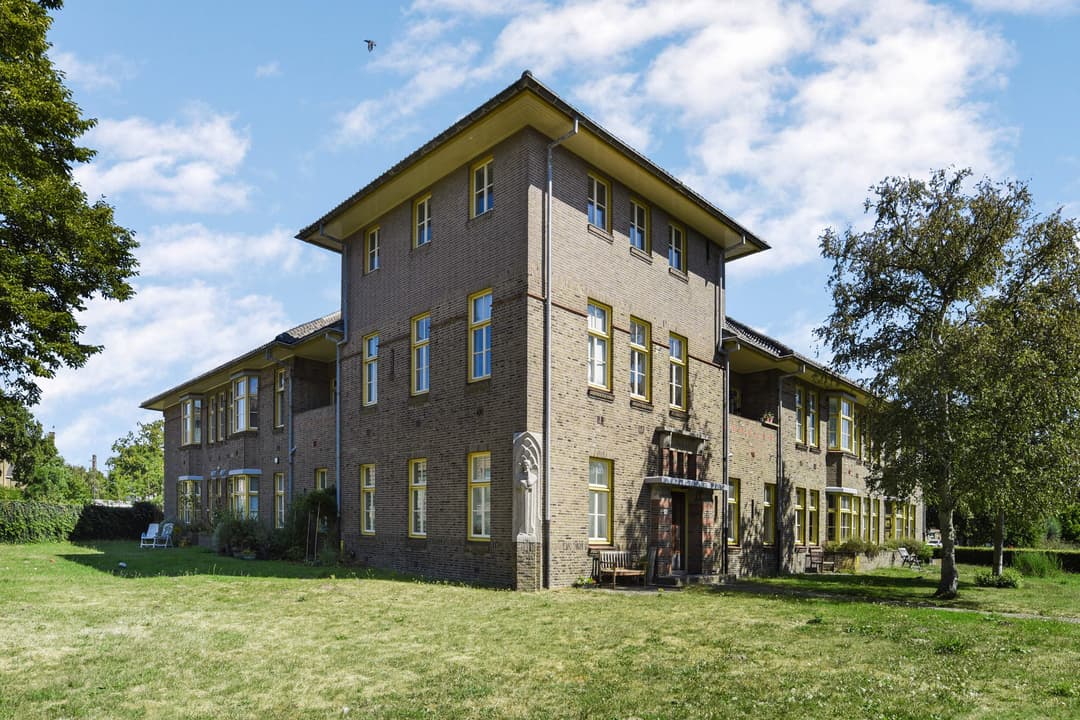 Apartment Ypesteinerlaan, Heiloo - For Rent