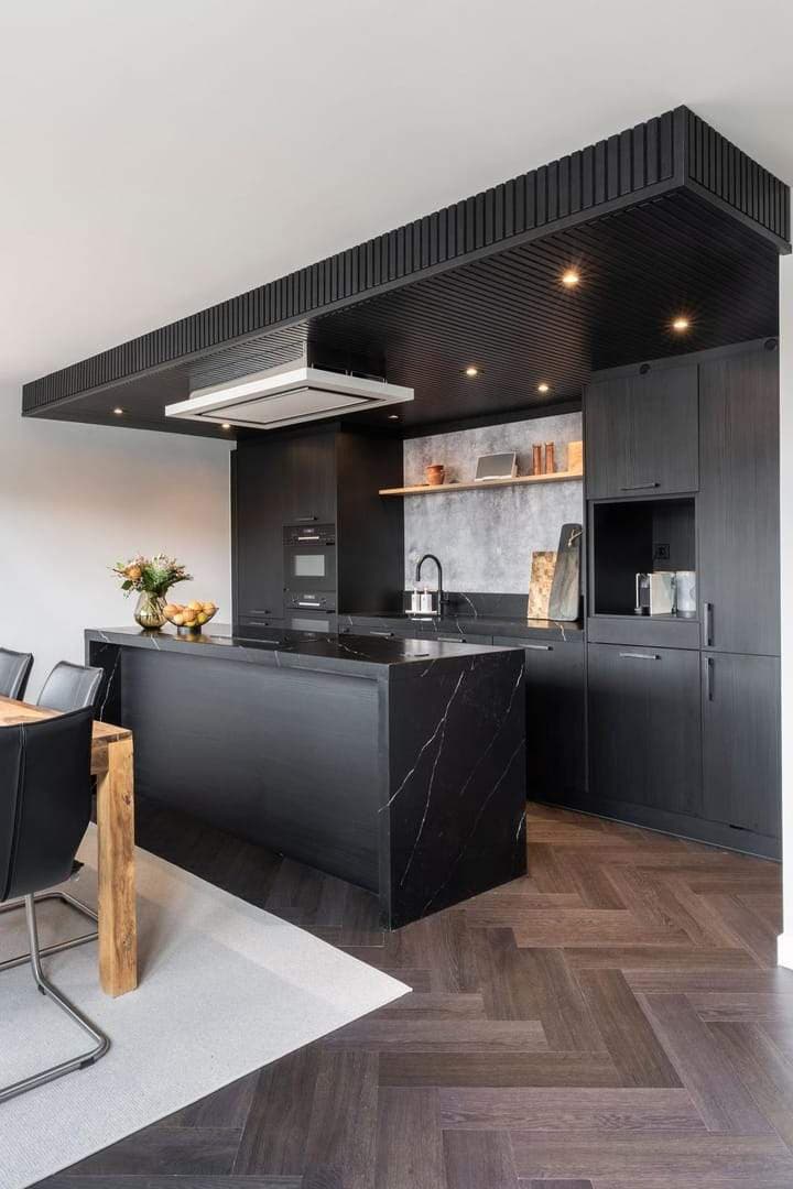 4 Slaapkamer Huis aan S. van Ravesteynkade, Rotterdam - Te Huur