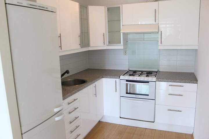 Apartment Waldeck Pyrmontkade, Den Haag - For Rent