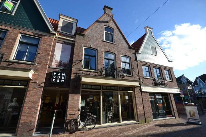 3-Room Apartment in Volendam Center - For Rent