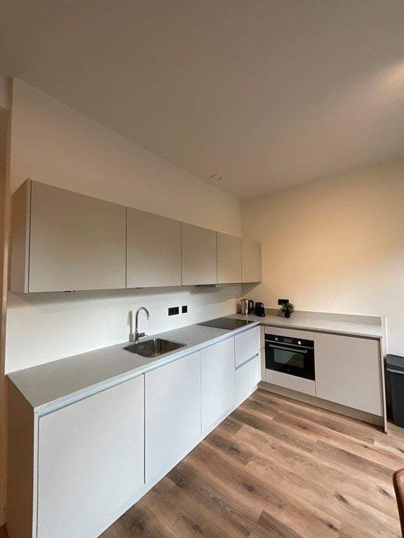 Flat West-Peterstraat, Arnhem - For Rent