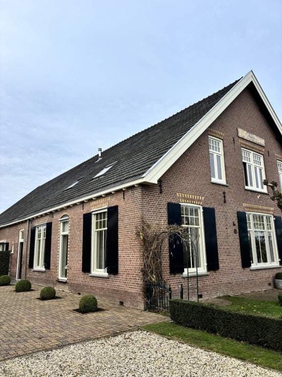 Semi-detached Farmhouse in Wijk bij Duurstede - For Rent