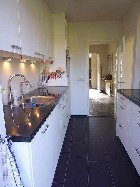 Rijtjeshuis met tuin aan de Rapelenburglaan, Eindhoven - Te huur